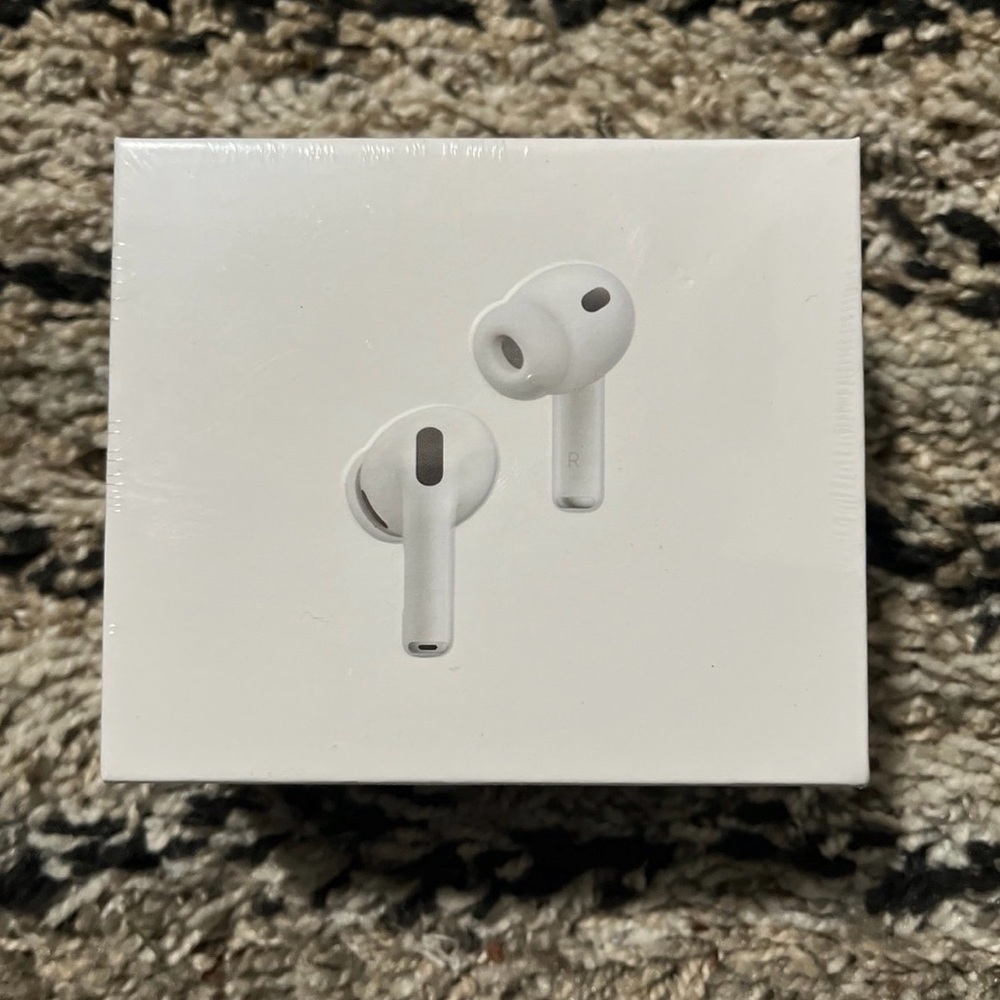 AirPod pros 3 - active noise cancellation (SEALED)